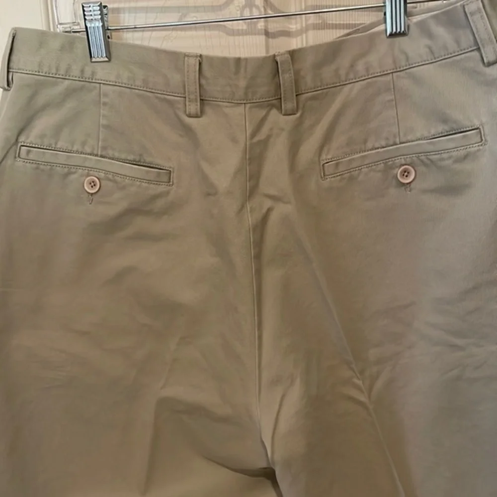 J.Crew flat front khaki shorts in size 35